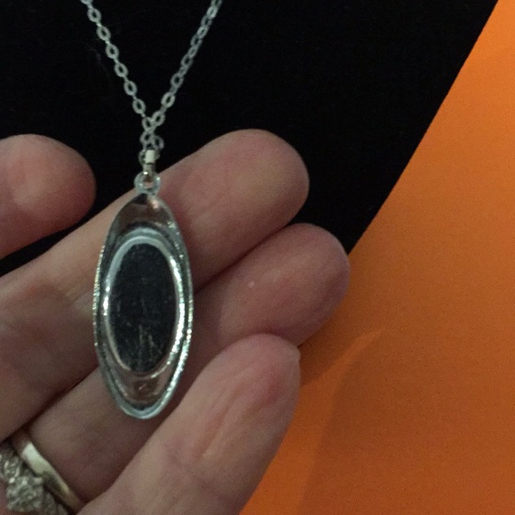 Beautiful sleek necklace jewelry, 18”* - Picture 7 of 7